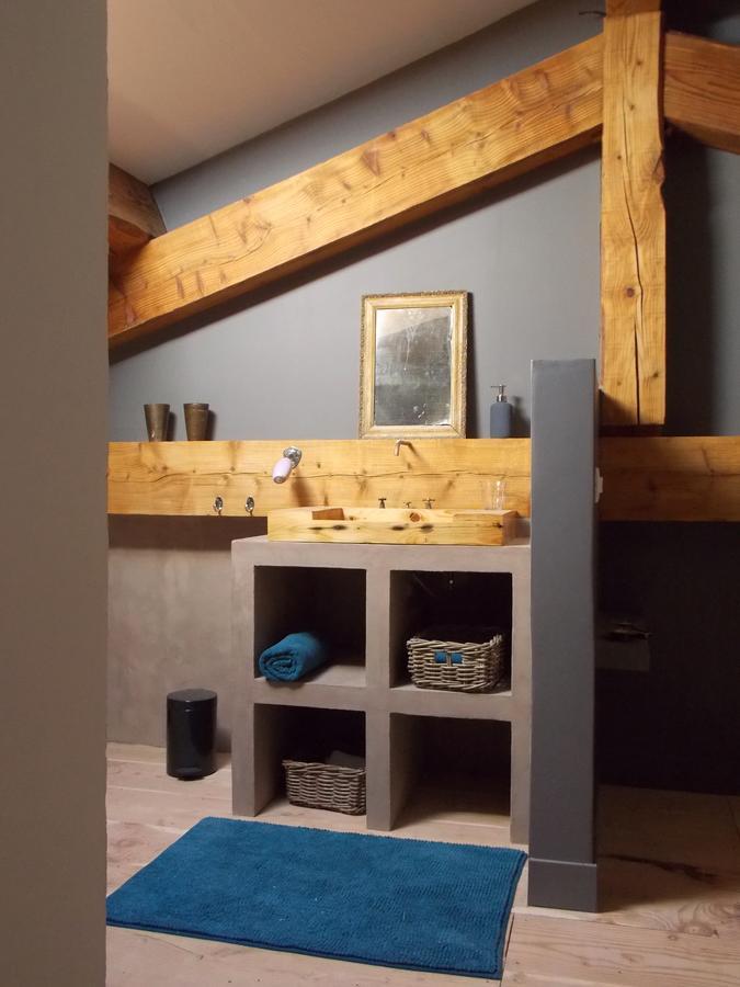 La Rosiere Bed & Breakfast Auzelles Exterior photo