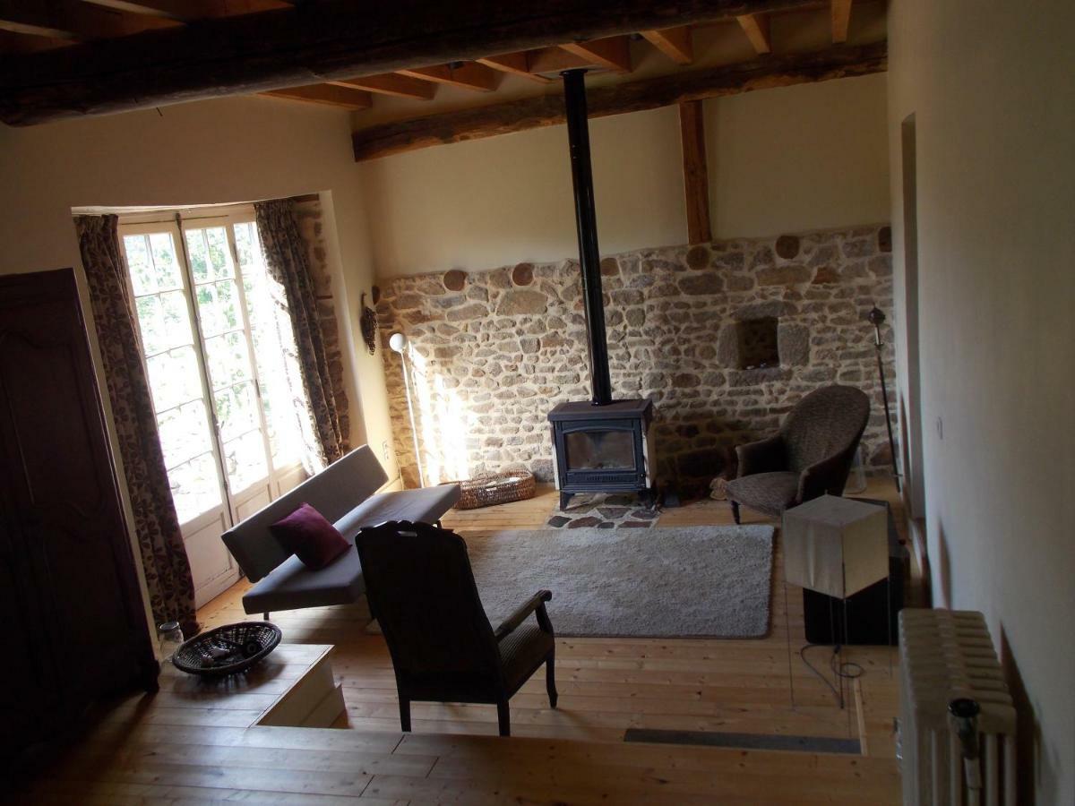 La Rosiere Bed & Breakfast Auzelles Exterior photo